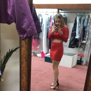 This Hannah S Long sleeve cocktail prom dress.